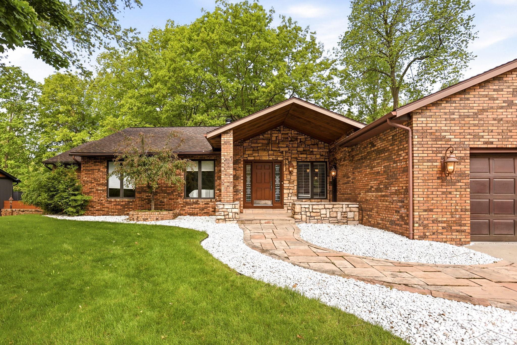 1112 Wendrow Way