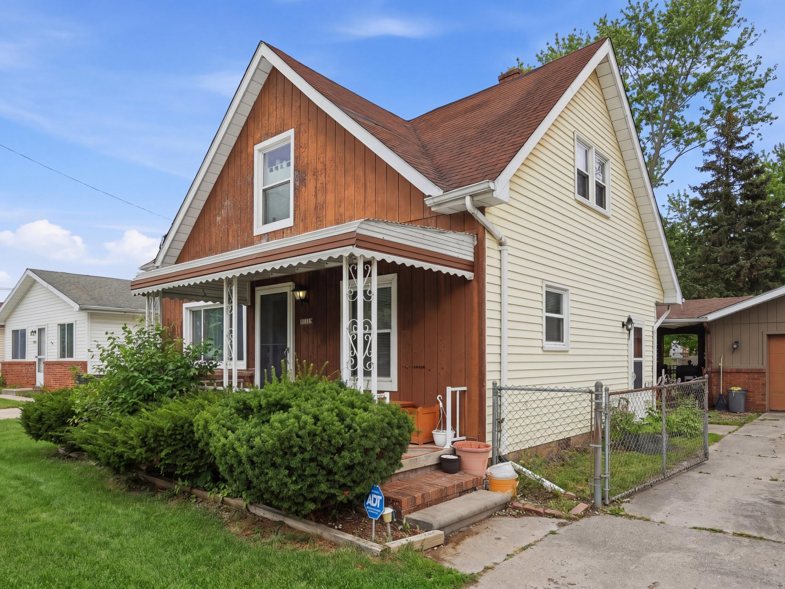12126 Centralia