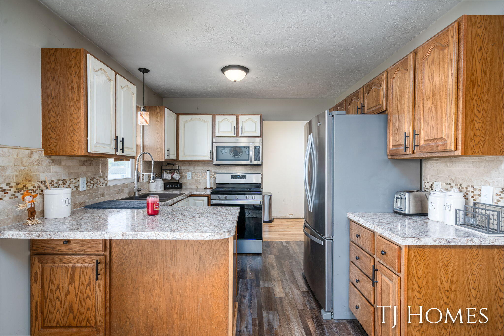 4351 Hickory View Court