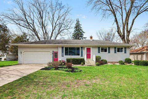 4005 Costa Avenue NE Plainfield Charter Township MI 49525