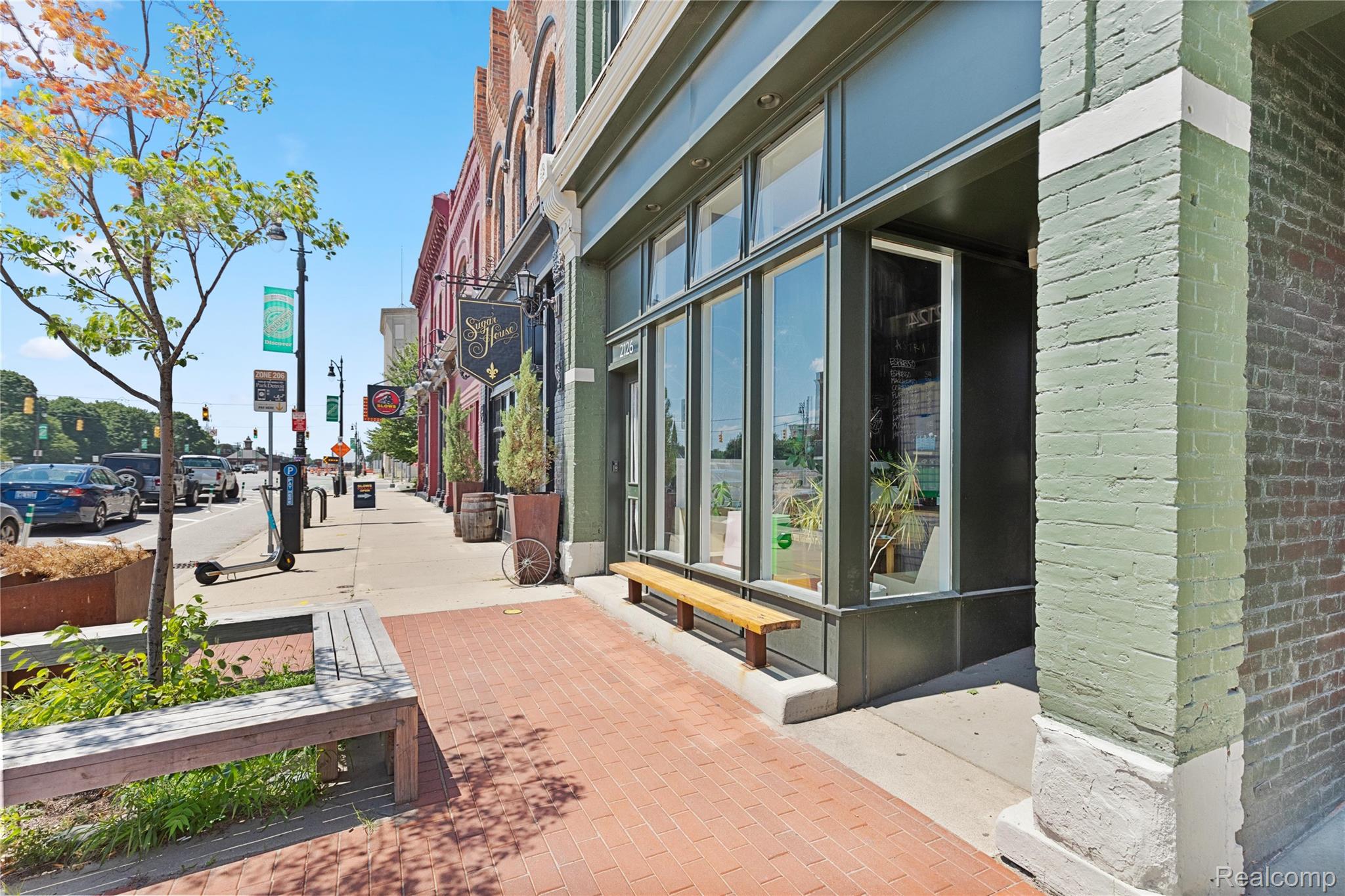 Detroit City, Michigan 48208, United States, 2 Bedrooms Bedrooms, ,3 BathroomsBathrooms,Residential,Active,232383