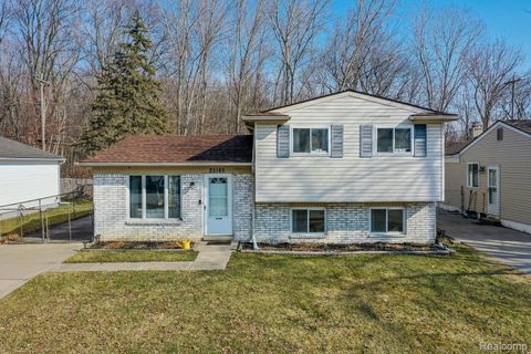 25145 Orchid Street Harrison Charter Township MI 48045