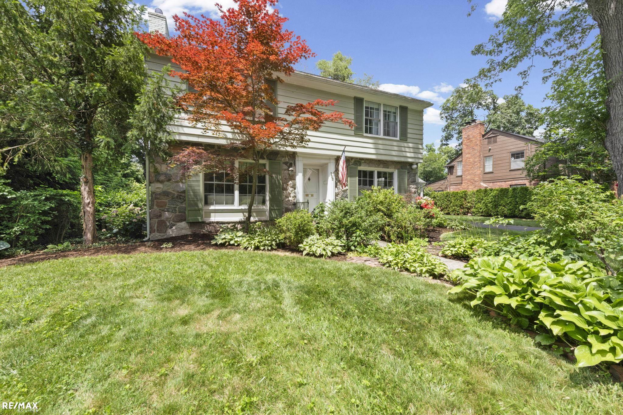 295 Fairfax Street