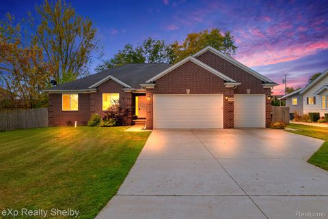 24986 Murray Street Harrison Charter Township MI 48045