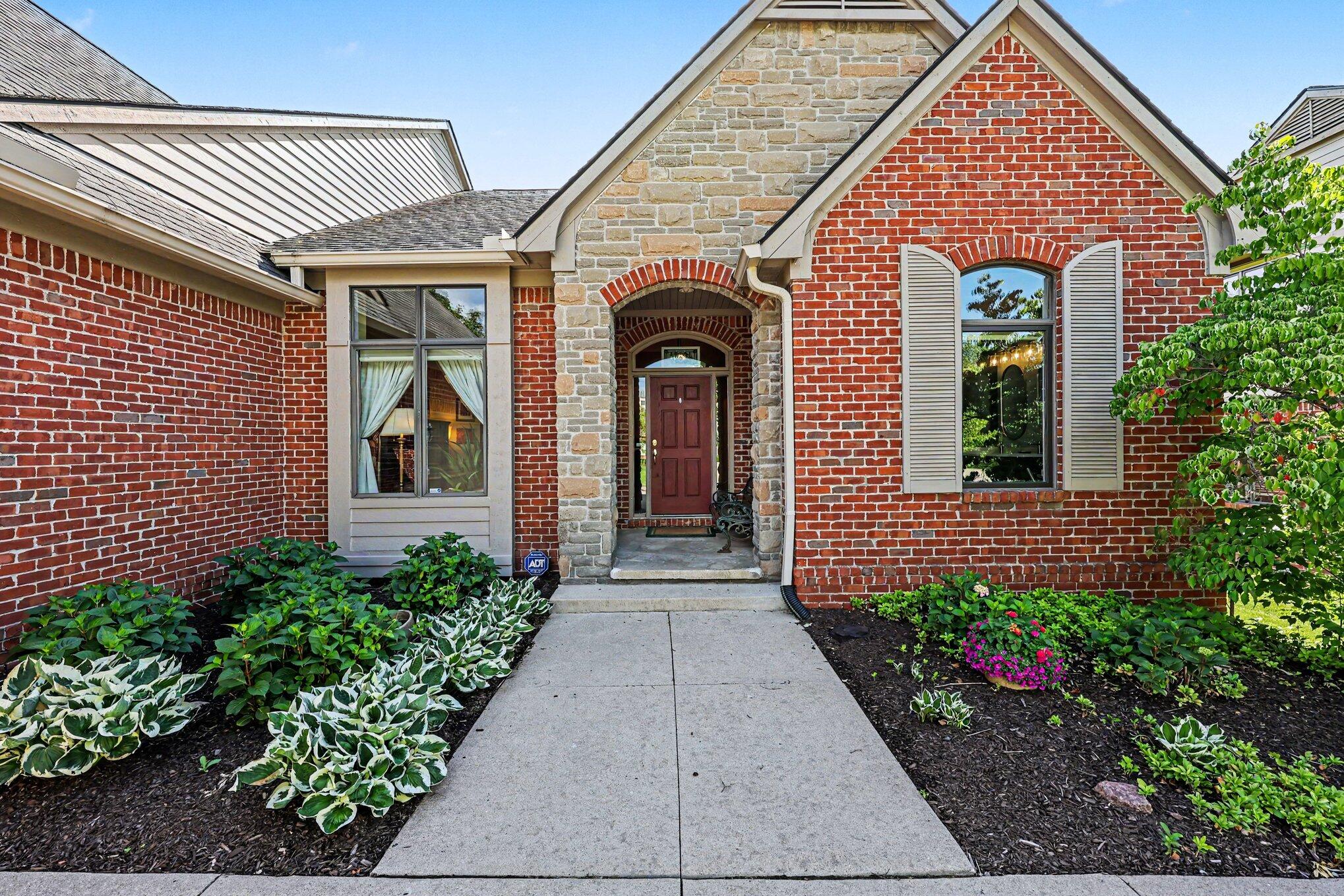 5368 Pinnacle Court