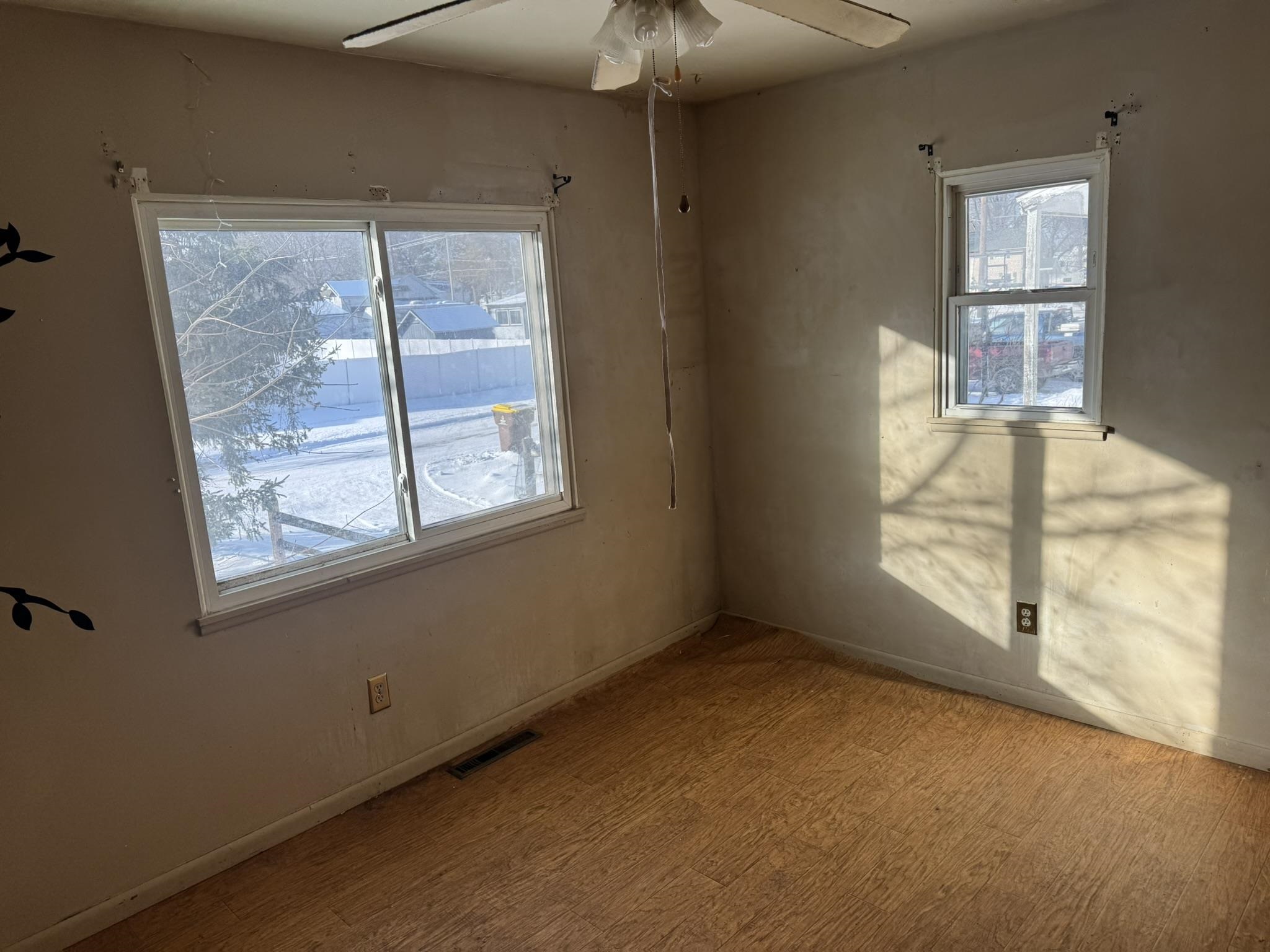 206 Williamette Avenue