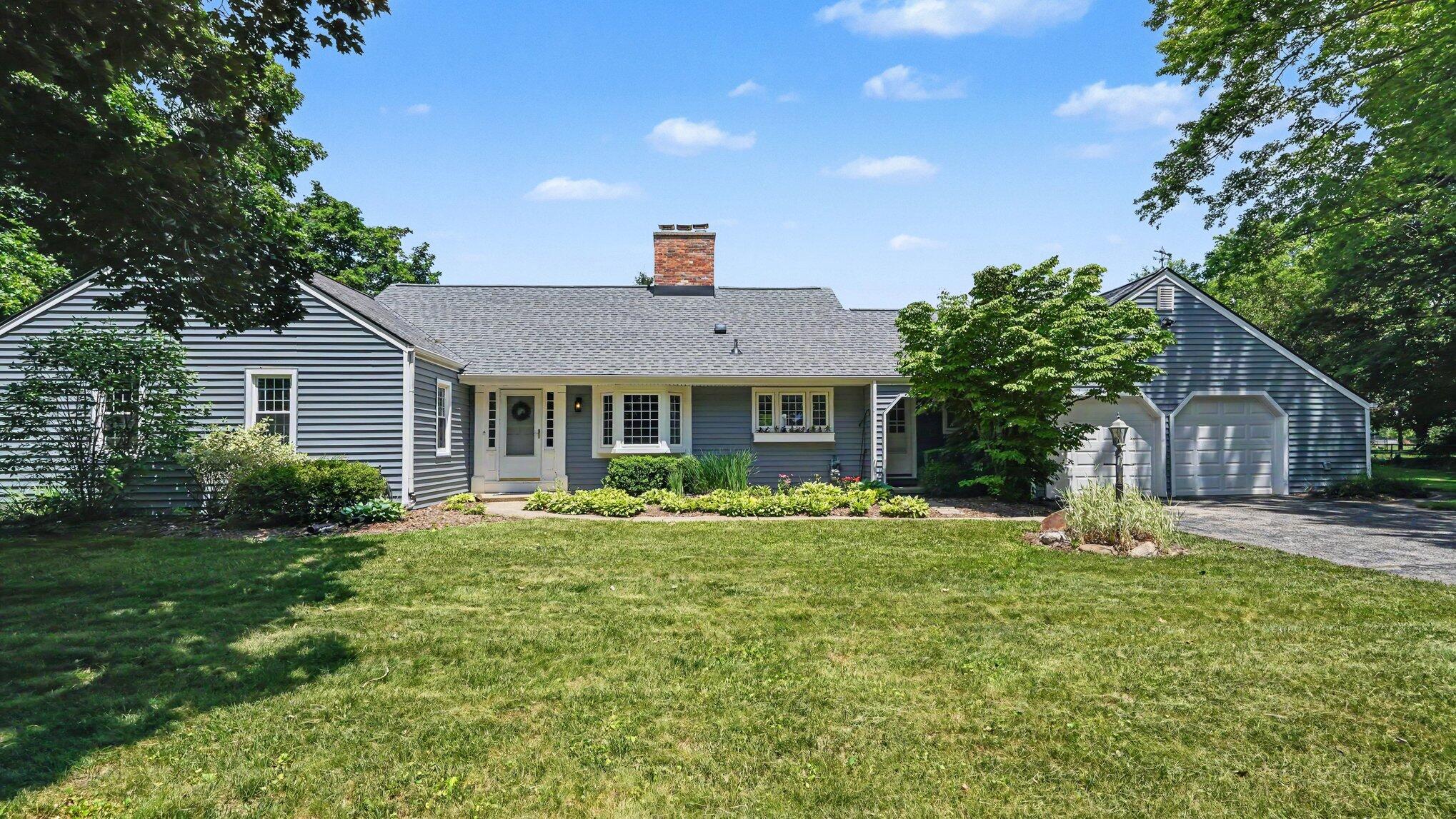 3702 Meadow Lane