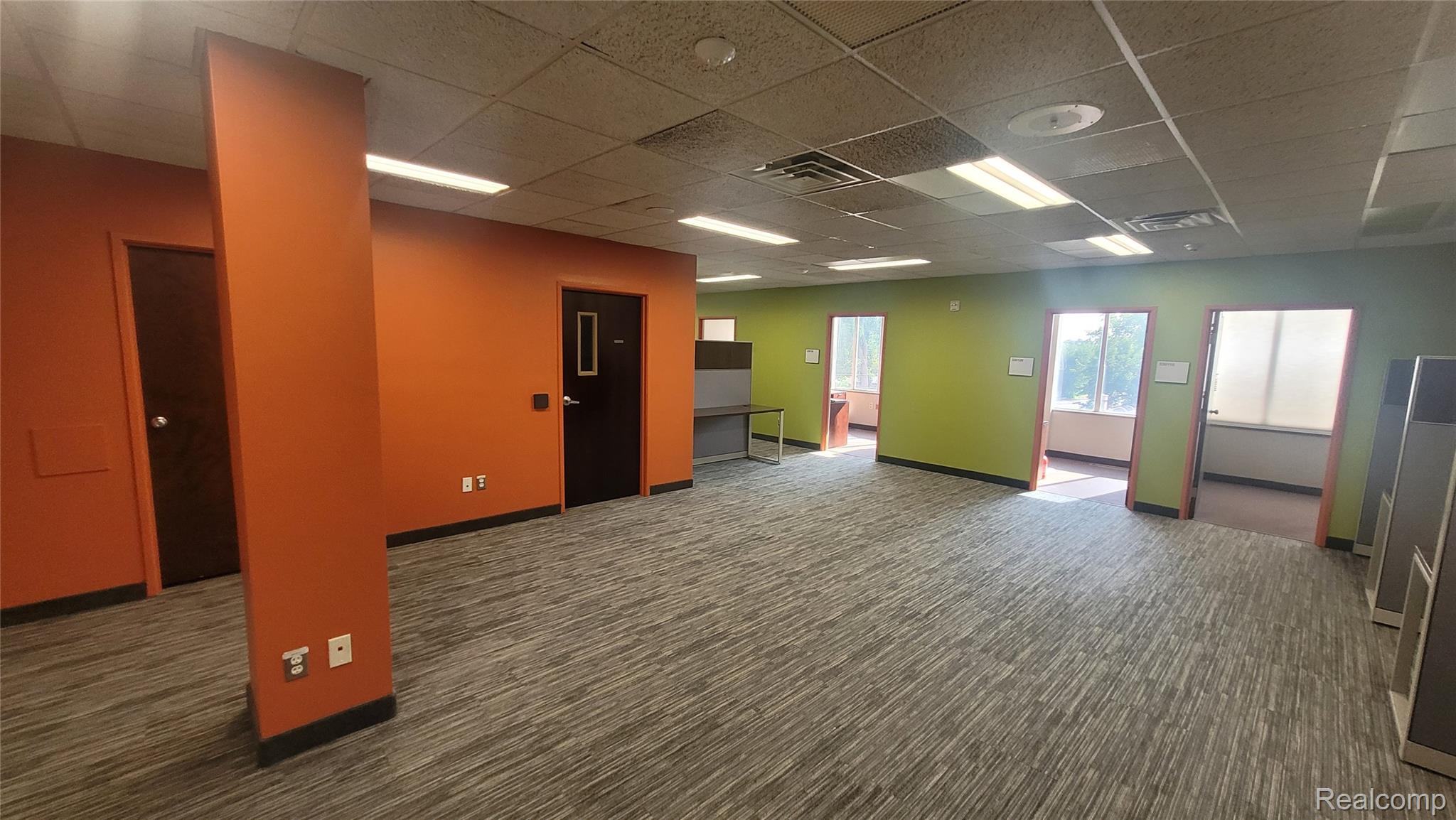 20800 Southfield Road 140