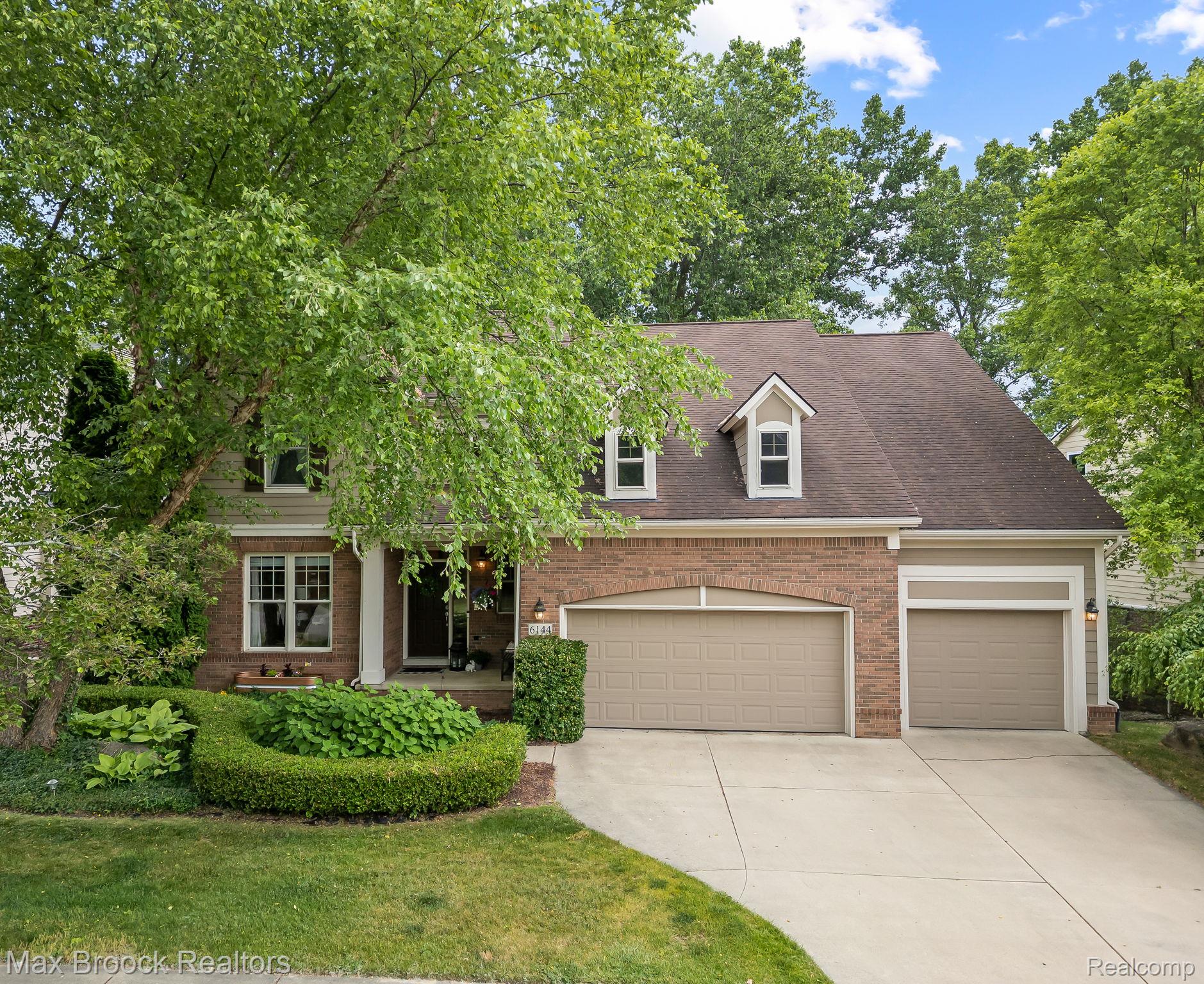 6144 Strawberry Circle
