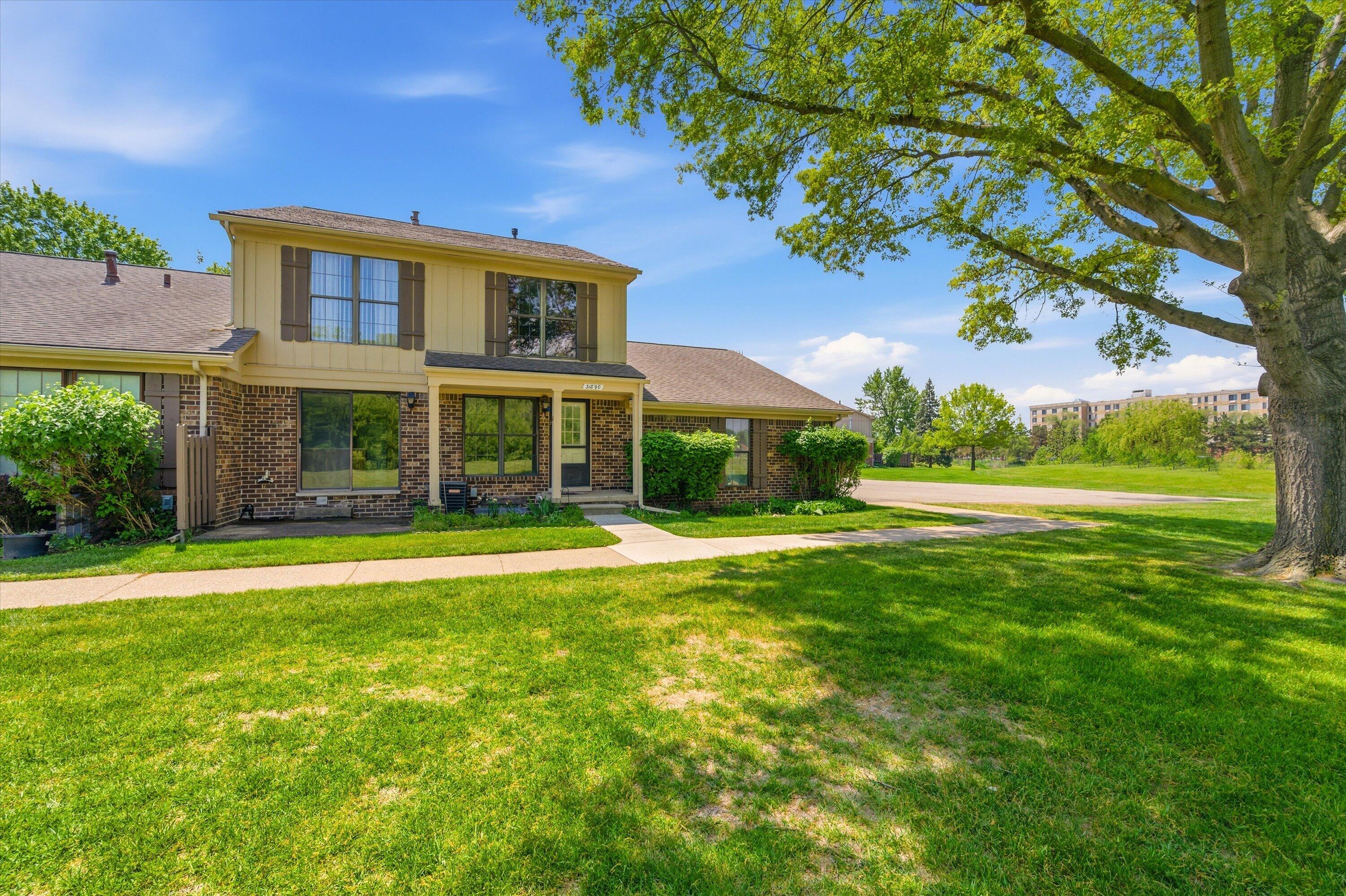 31890 Ivy Lane