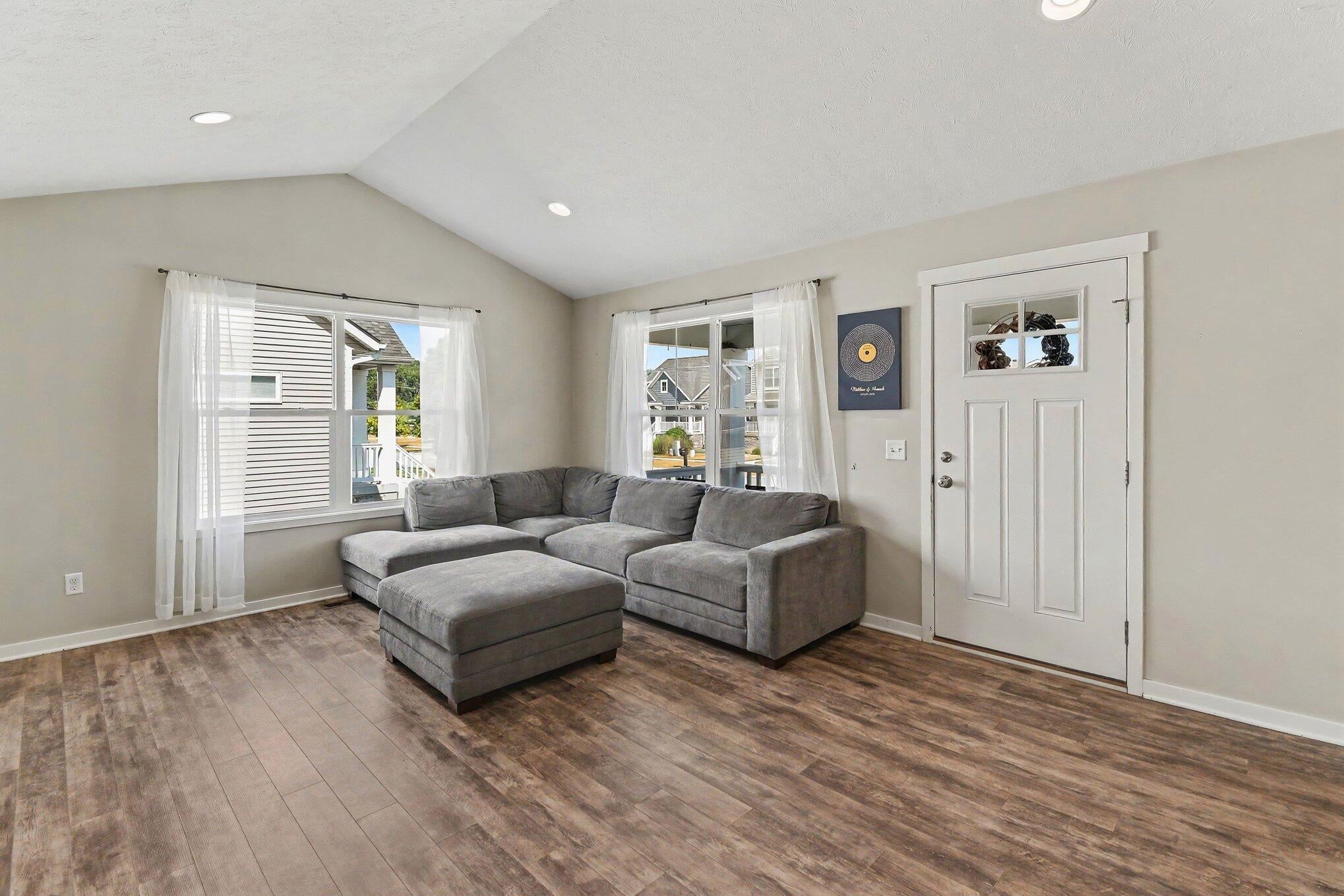 5150 Circleview Drive