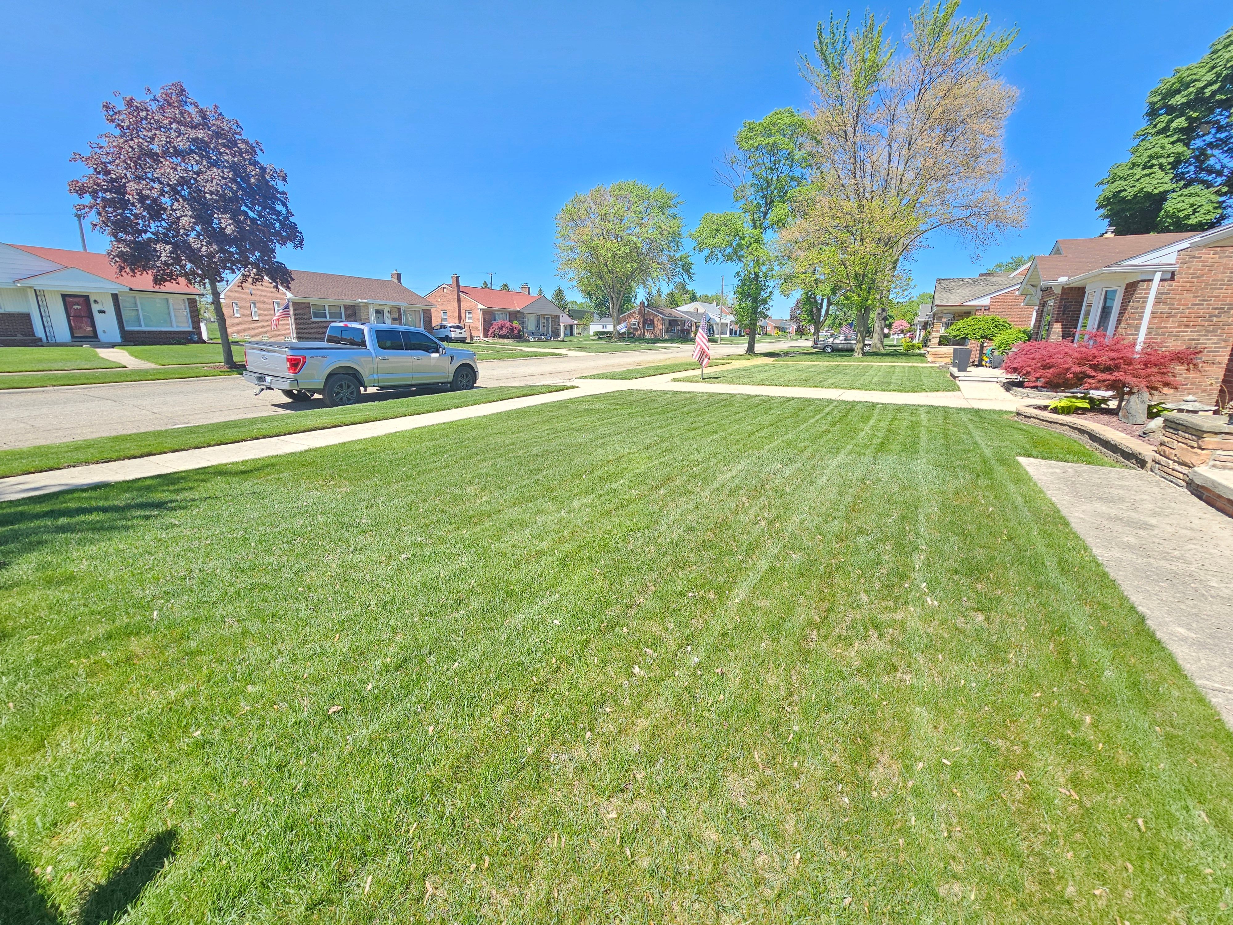 1231 Linden