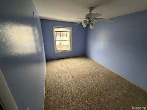 Tiny photo for 2802 Willow Court, Orion Charter Township, MI 48360 (MLS # 20251061389)