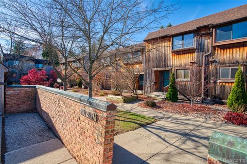 2155 Pauline Court Ann Arbor City MI 48103