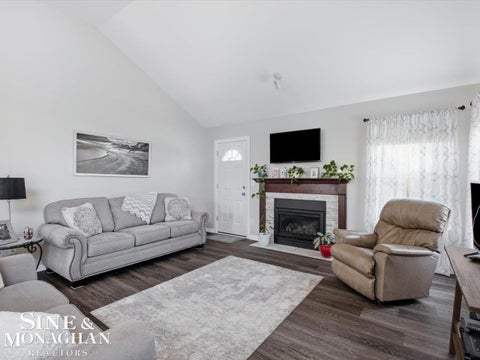 Tiny photo for 4118 Aspen Cir Circle, Grand Blanc Charter Township, MI 48439 (MLS # 58050219619)
