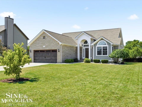 Tiny photo for 4118 Aspen Cir Circle, Grand Blanc Charter Township, MI 48439 (MLS # 58050219619)