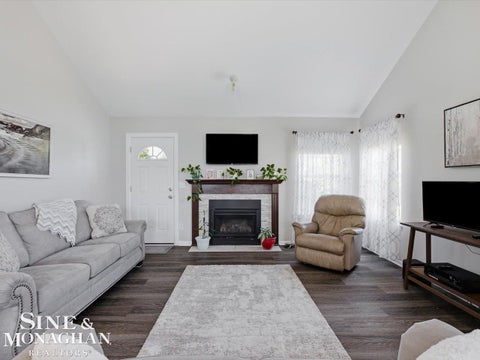 Tiny photo for 4118 Aspen Cir Circle, Grand Blanc Charter Township, MI 48439 (MLS # 58050219619)