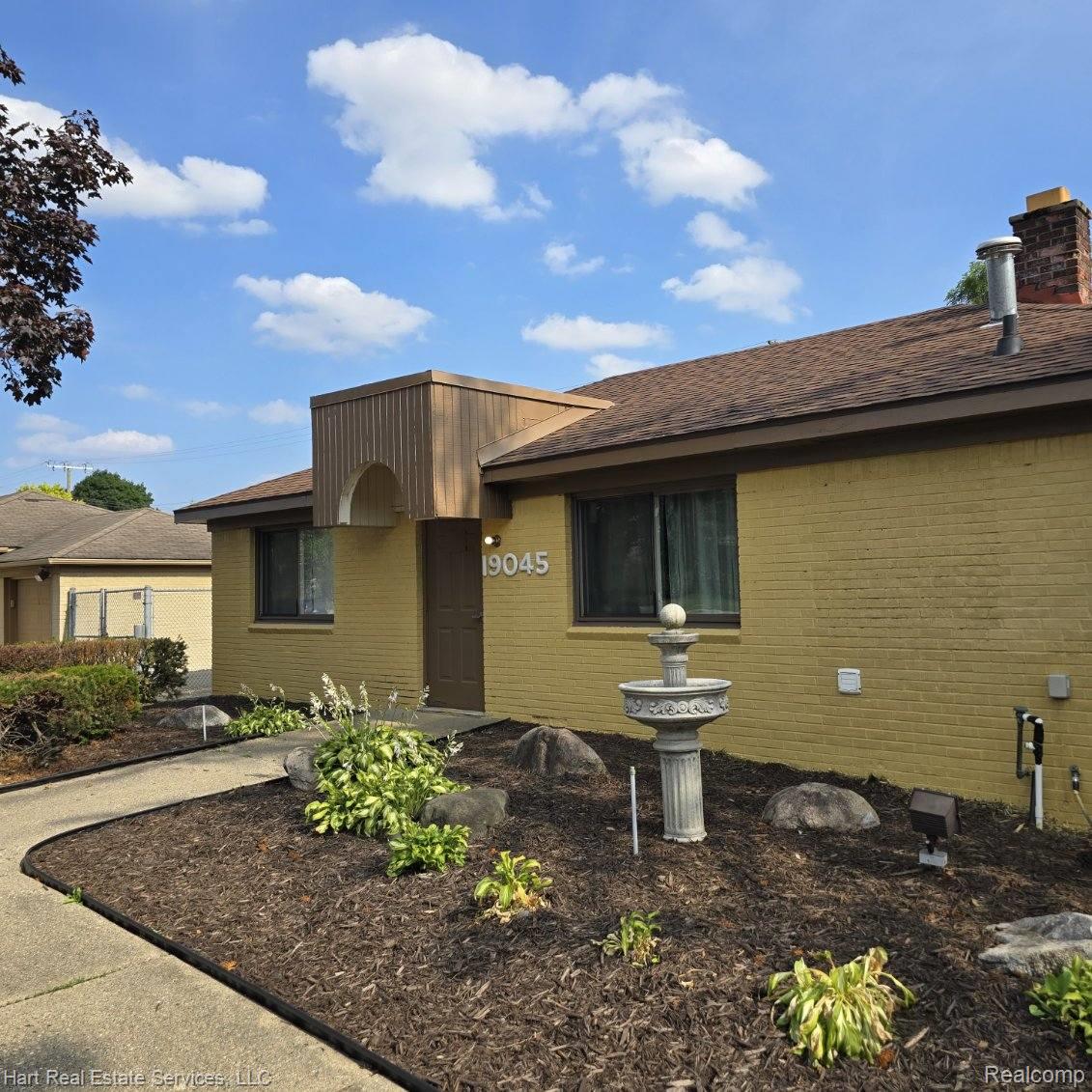 19045 W 10 Mile Road
