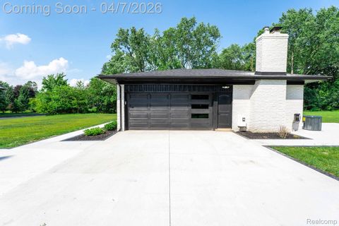 Tiny photo for 6284 Malvern Drive, Troy City, MI 48098 (MLS # 20261021774)