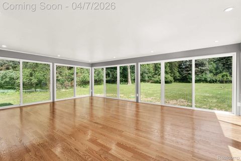 Tiny photo for 6284 Malvern Drive, Troy City, MI 48098 (MLS # 20261021774)