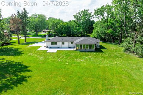 Tiny photo for 6284 Malvern Drive, Troy City, MI 48098 (MLS # 20261021774)