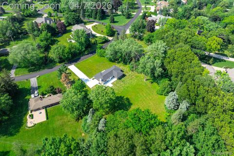 Tiny photo for 6284 Malvern Drive, Troy City, MI 48098 (MLS # 20261021774)