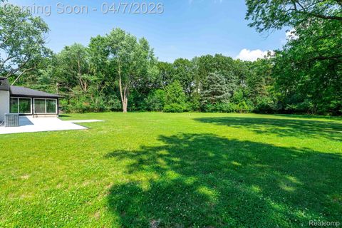 Tiny photo for 6284 Malvern Drive, Troy City, MI 48098 (MLS # 20261021774)