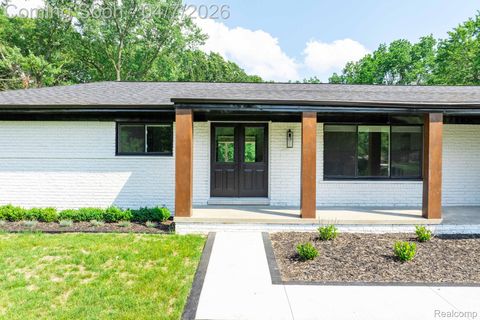 Tiny photo for 6284 Malvern Drive, Troy City, MI 48098 (MLS # 20261021774)