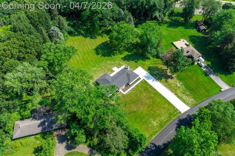 Tiny photo for 6284 Malvern Drive, Troy City, MI 48098 (MLS # 20261021774)