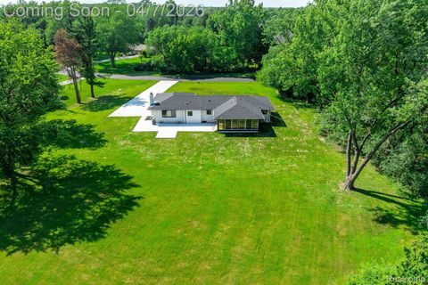 Tiny photo for 6284 Malvern Drive, Troy City, MI 48098 (MLS # 20261021774)