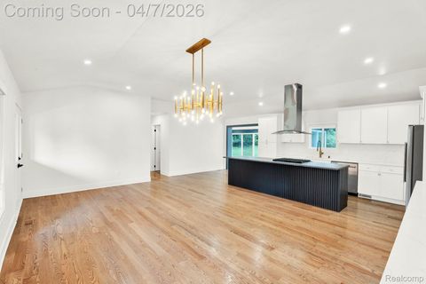 Tiny photo for 6284 Malvern Drive, Troy City, MI 48098 (MLS # 20261021774)