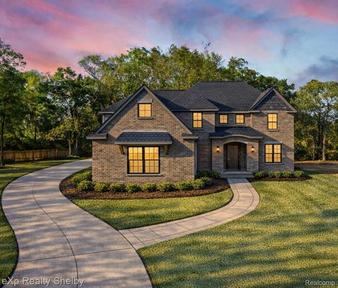 1051 E Avon Road Rochester Hills City MI 48307