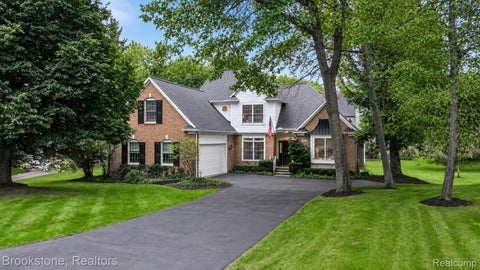 Photo of 6825 CRANVILLE CT, Independence Charter Township, MI 48348 (MLS # 20261056239)