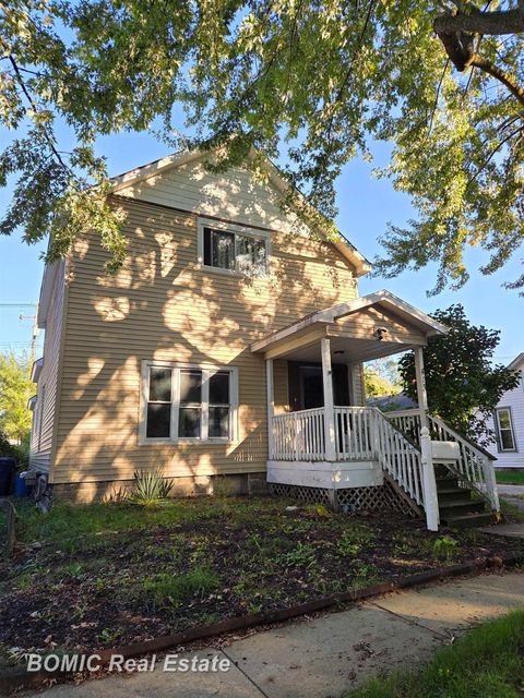 413 Franklin Street Bay City City MI 48708