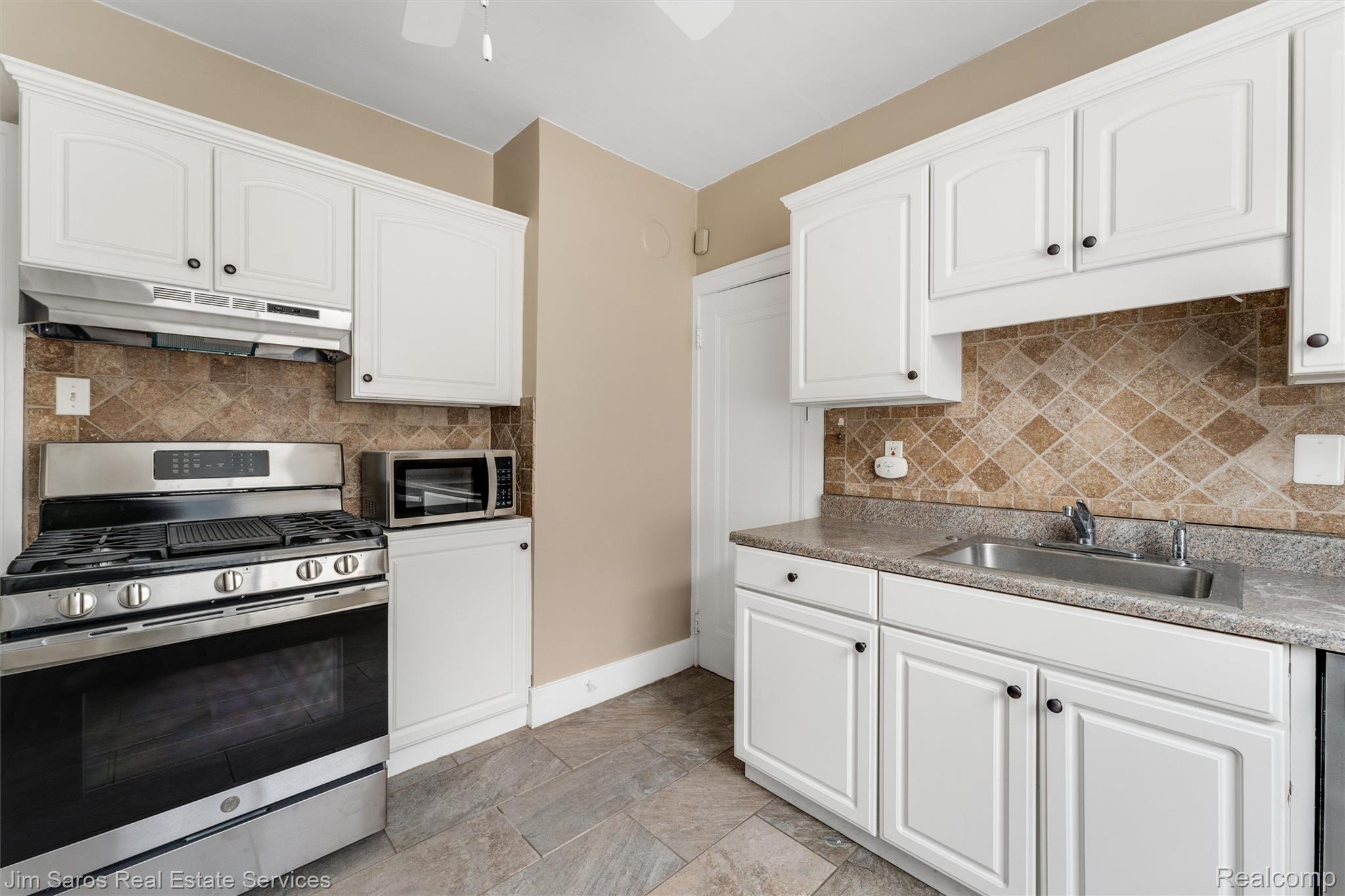 1308 Beaconsfield Avenue