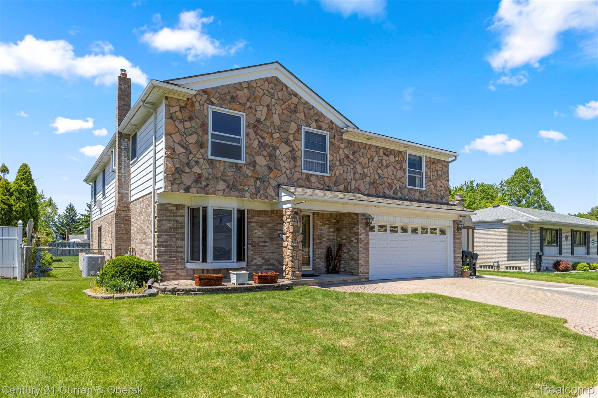 23312 E Fairway Drive