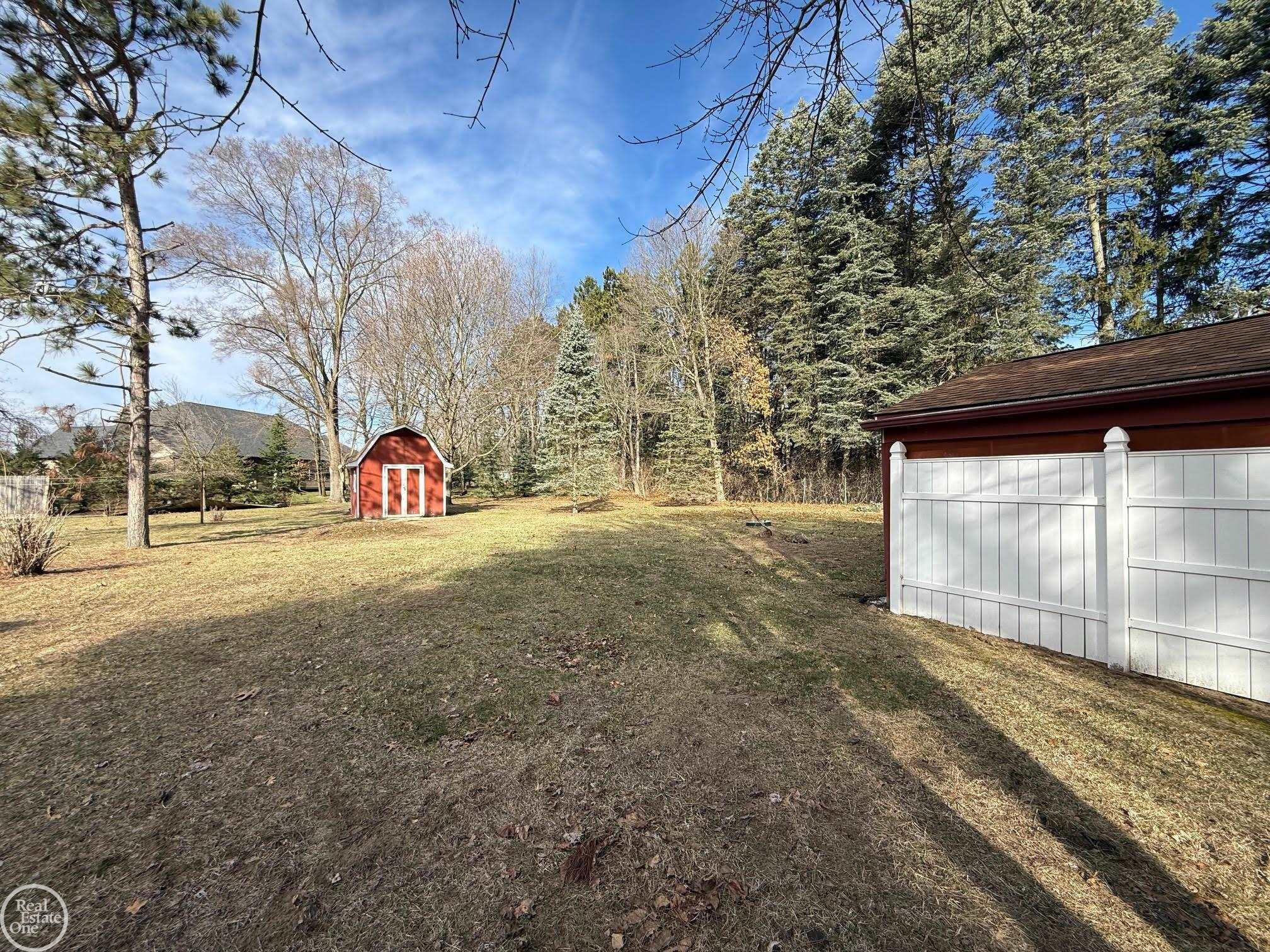 1460 Gravel Ridge Drive