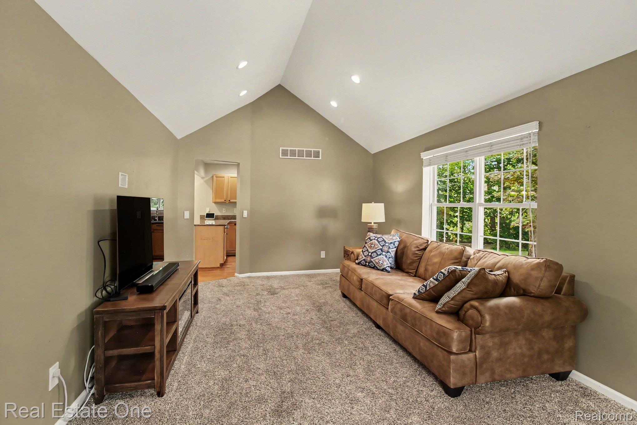 7926 Forest Creek Court