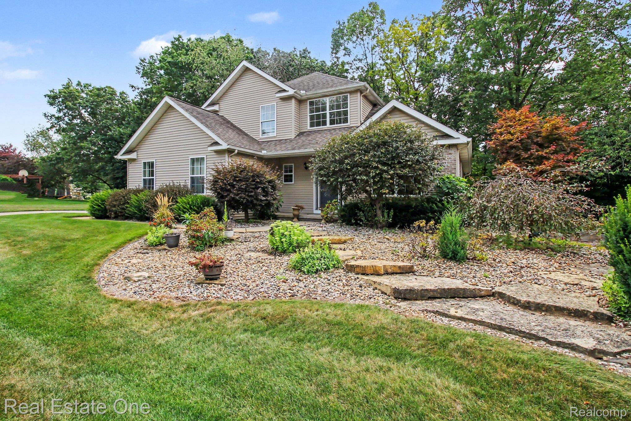 7926 Forest Creek Court