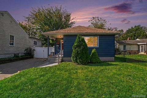 Photo of 7637 Rockdale, Detroit City, MI 48239 (MLS # 20261082346)