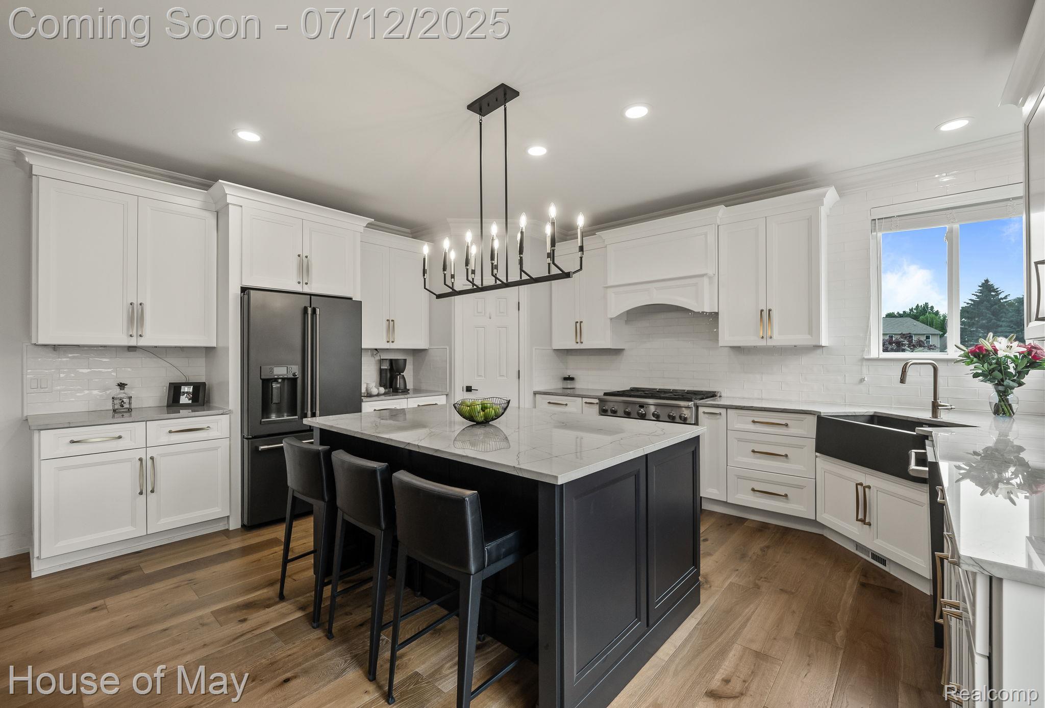 1767 Carriage Hill