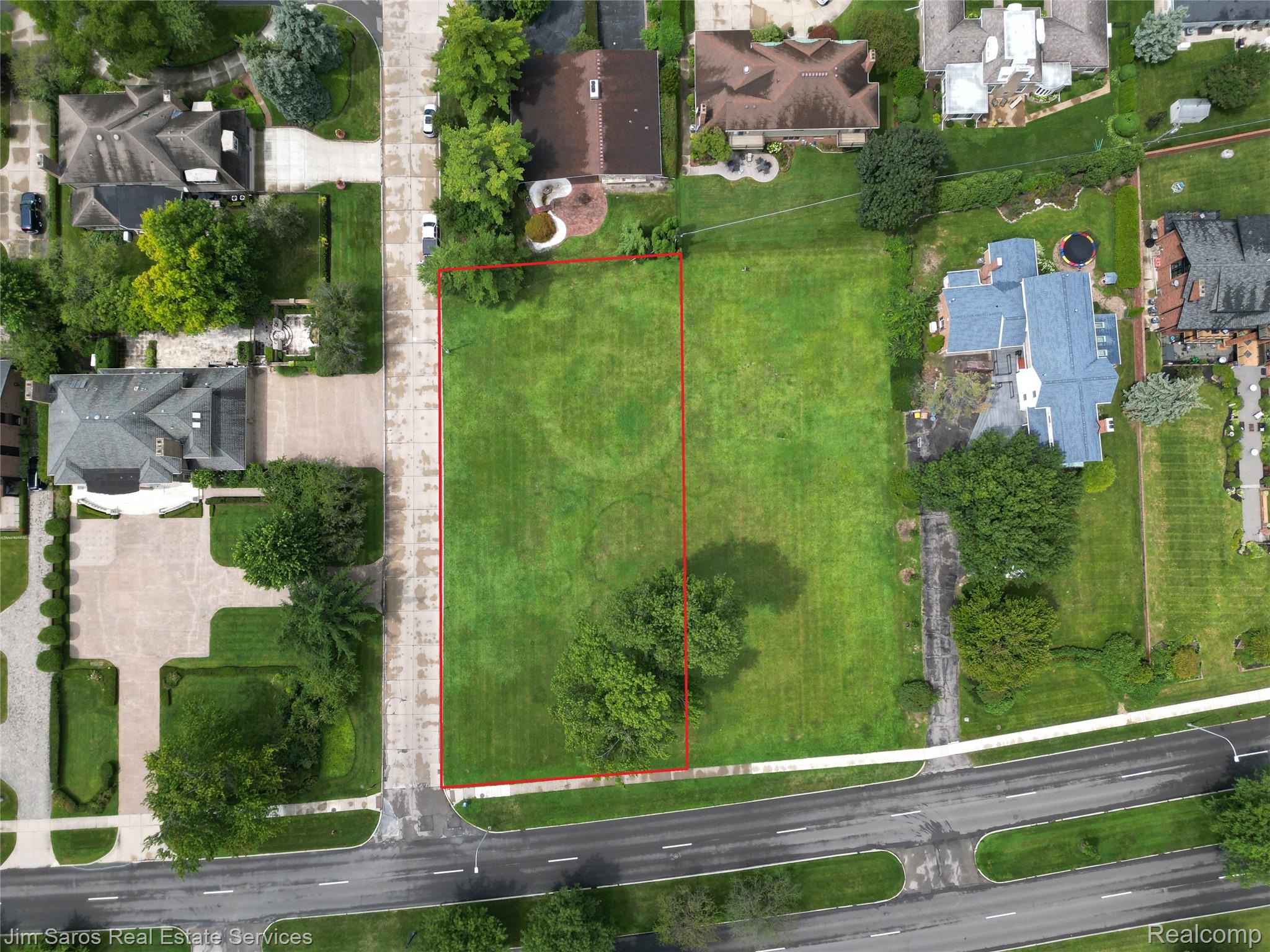745 Lake Shore Road