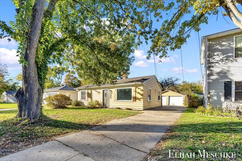 111 76th Street SE Gaines Charter Township MI 49508