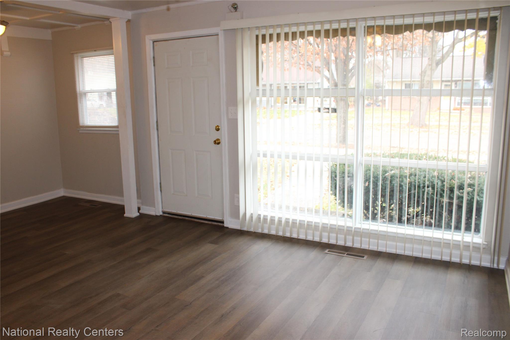 10111 Corning Street