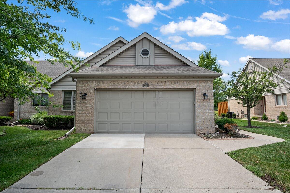 213 Edington Circle