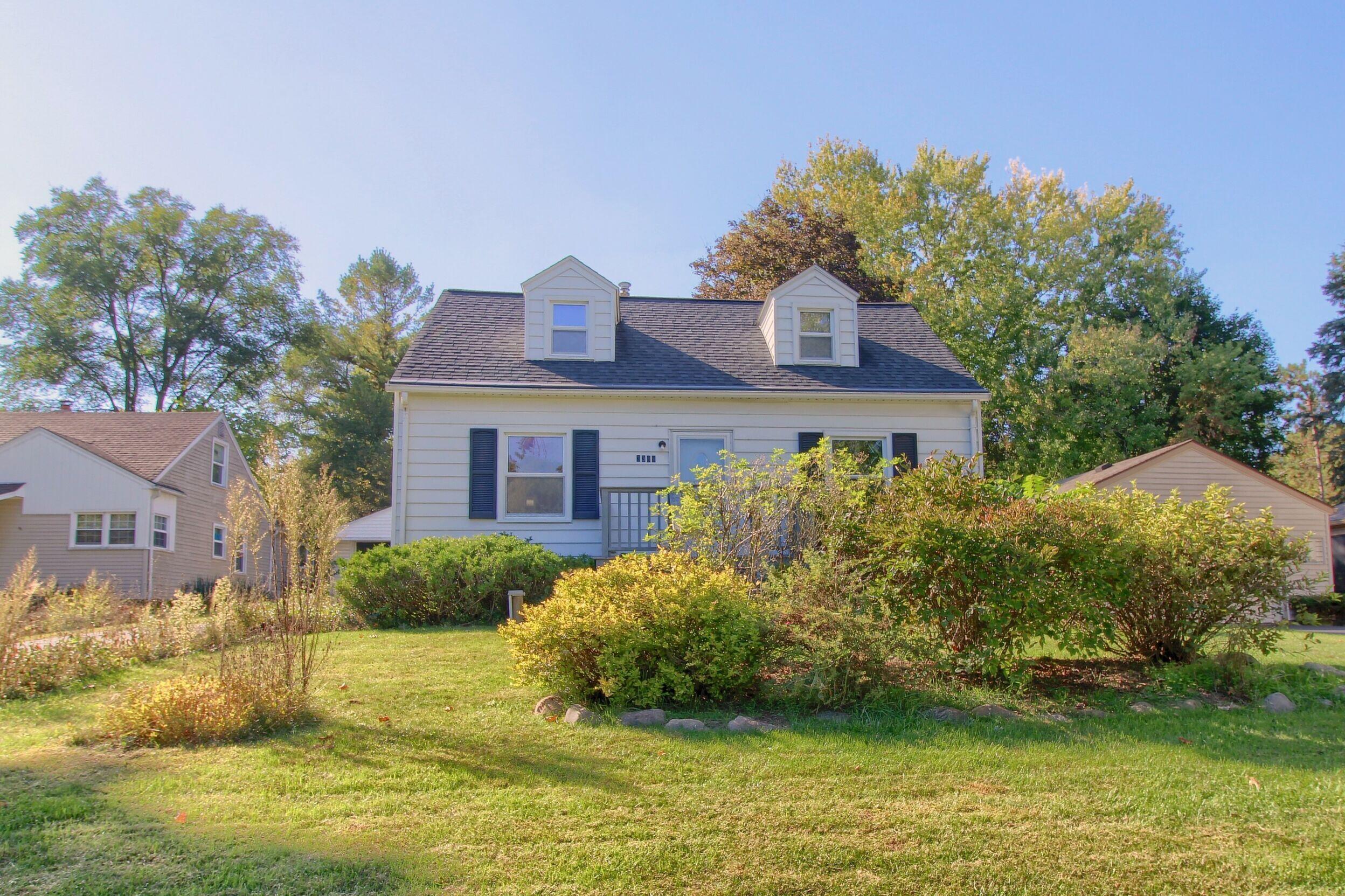 3389 Beaumont Avenue