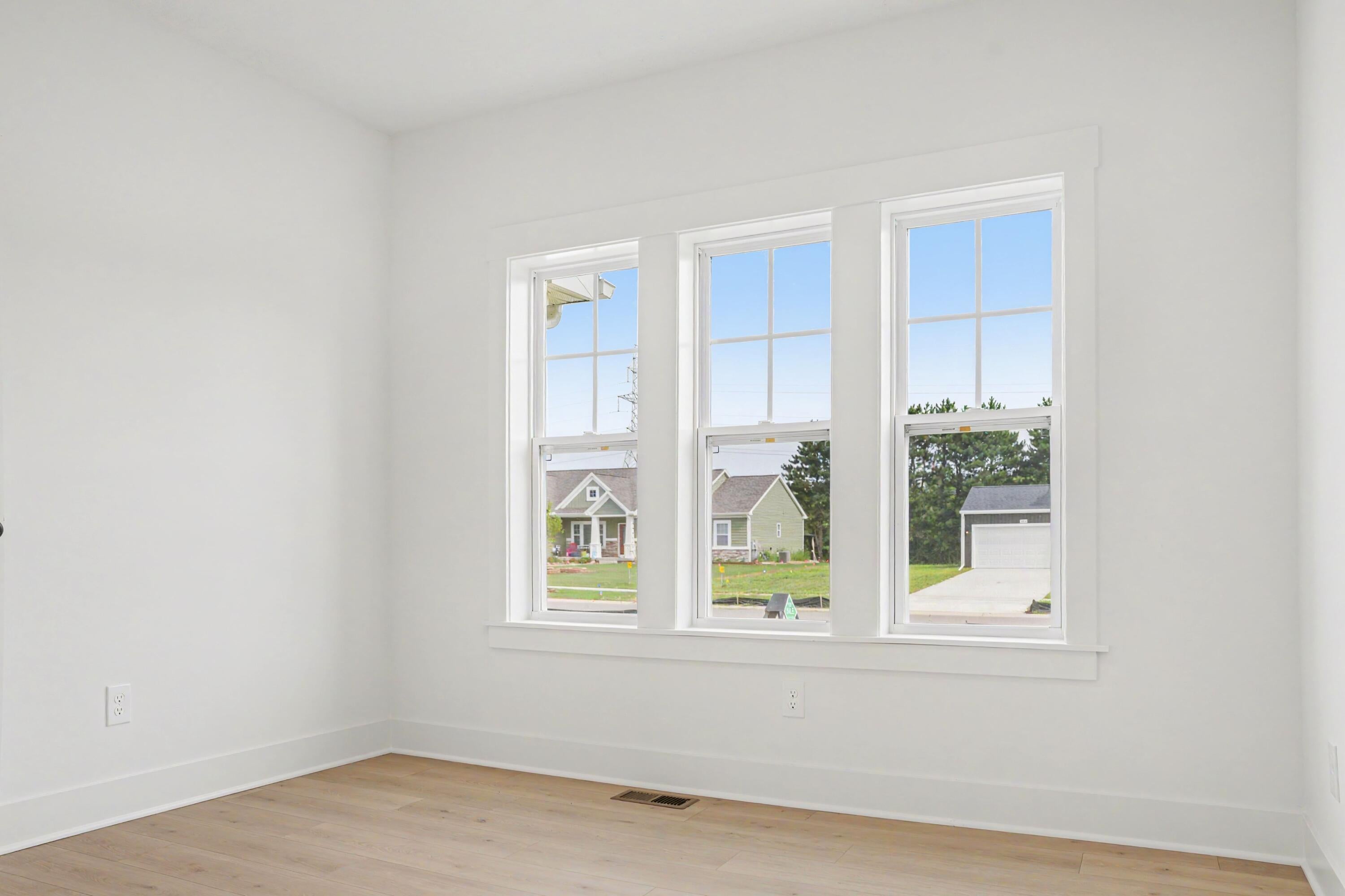 5065 Buxton Trail
