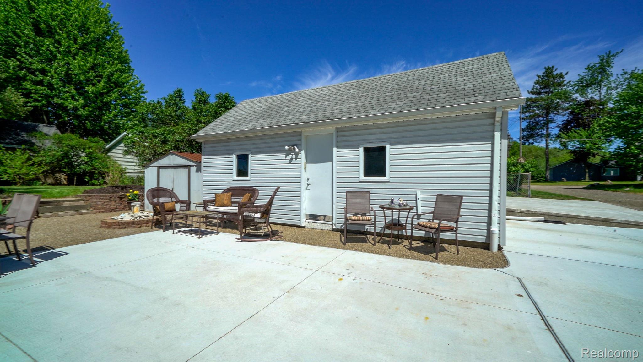3402 Mahopac Drive