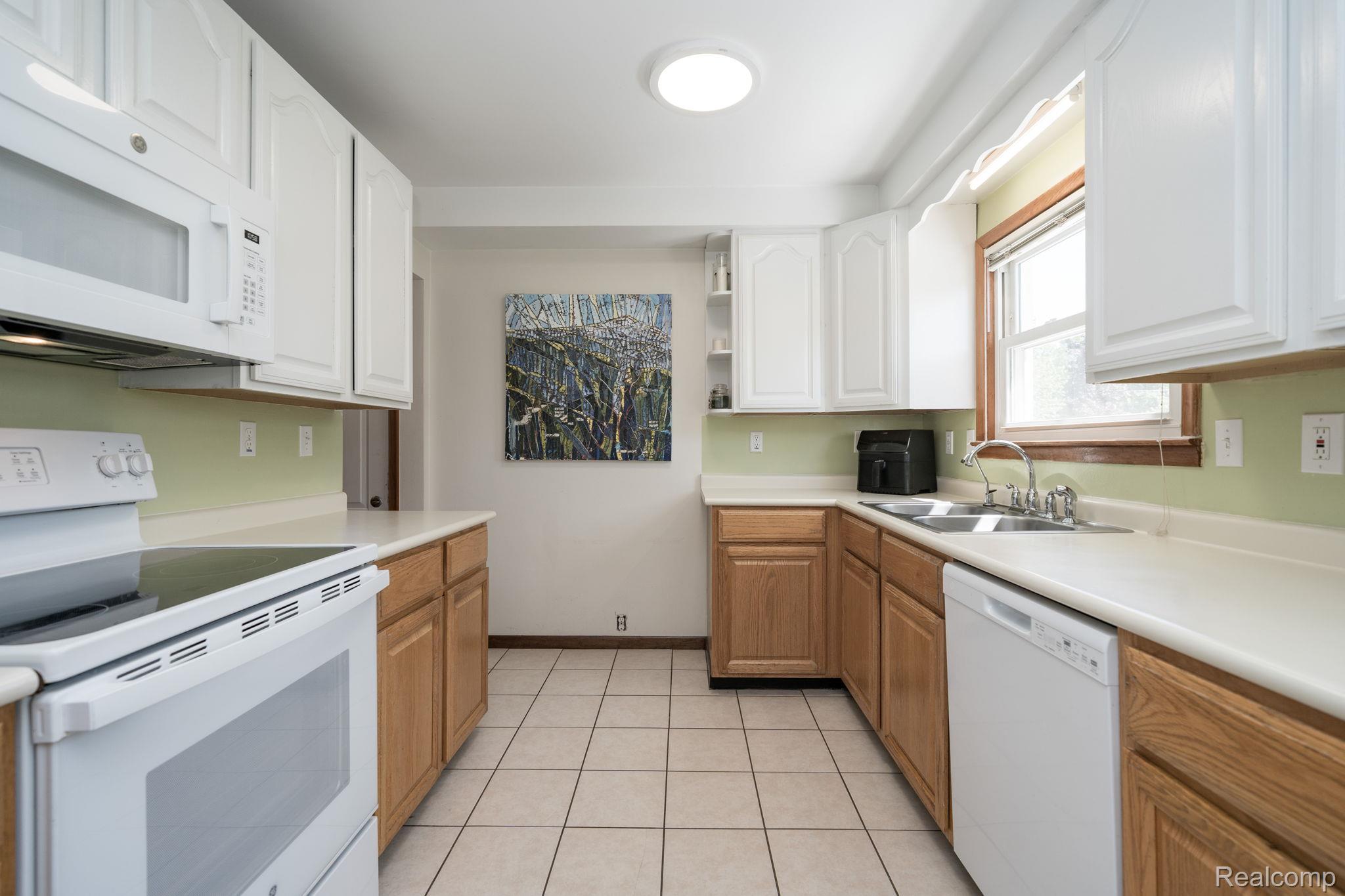 3402 Mahopac Drive