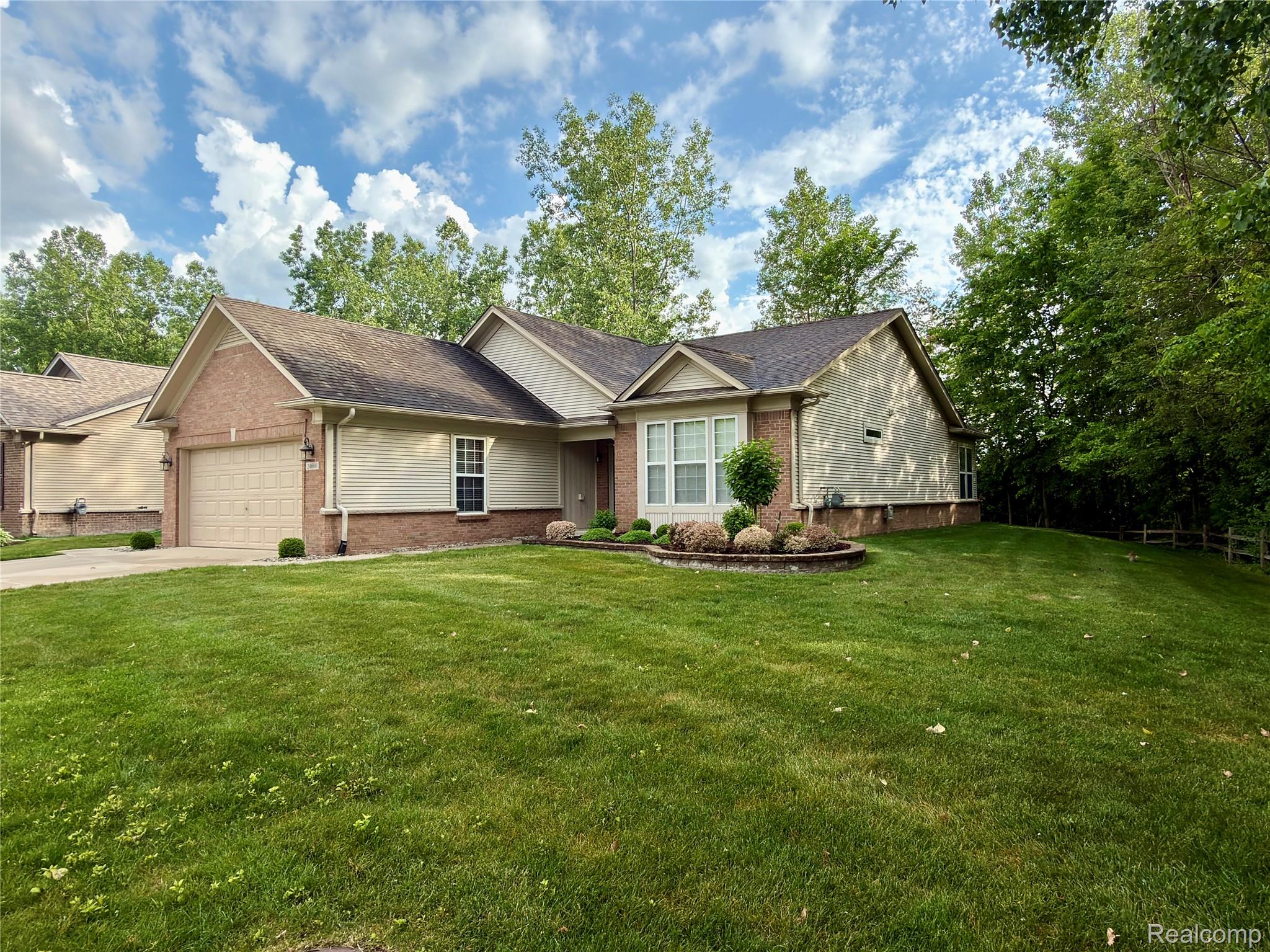 24600 Grand Traverse Avenue